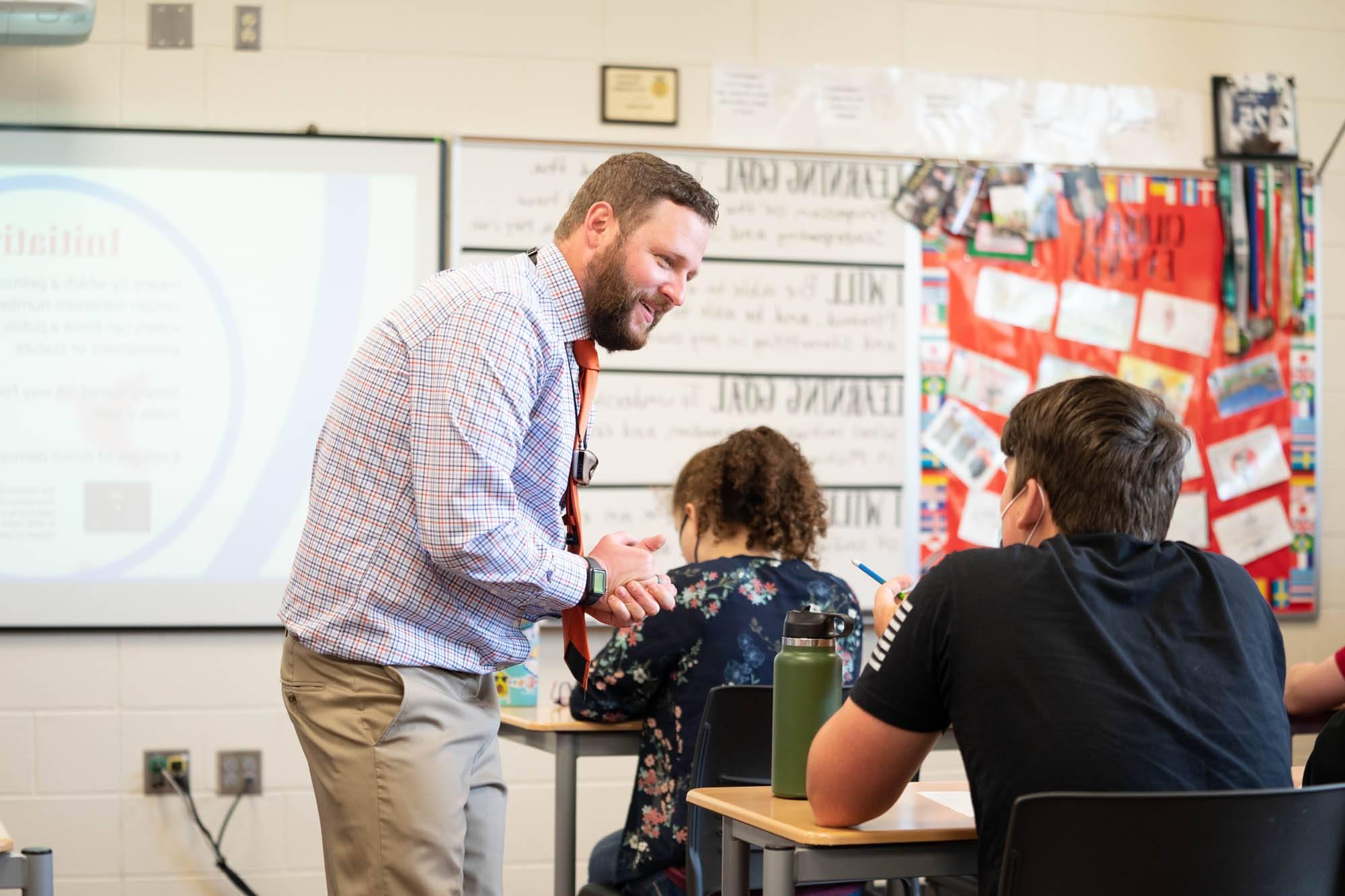 A GVSU Education alum teaching a class.